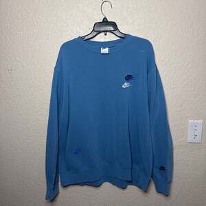 Nike Mens Crew Neck Sweatshirt . Size XL